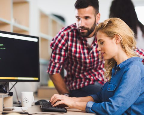 technologie cardano ethereum